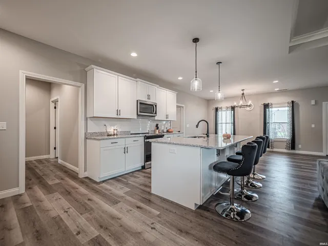 $3,100 | 3593 Sand Drive, Newburgh, IN 47630