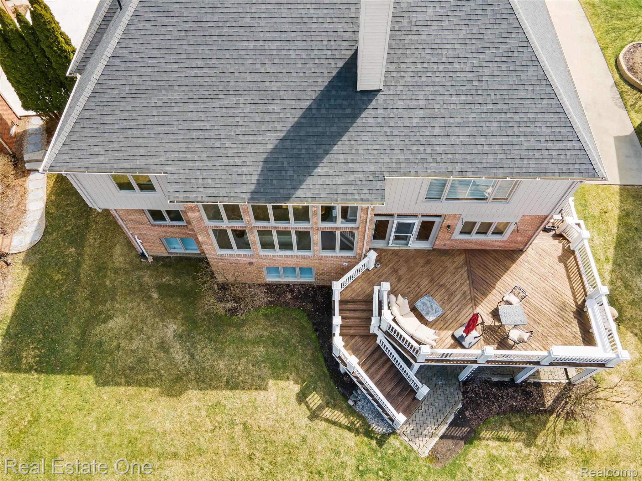 2018 Hickory Trail Drive Rochester, MI 48309 - Photo 60 of 60 DJI_0246.jpg