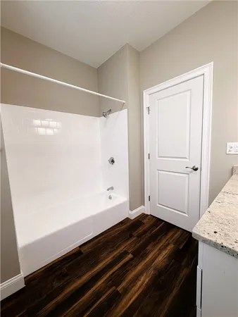 $1,400 | 901 Bernon Street, Unit 242, Woonsocket, RI 02895