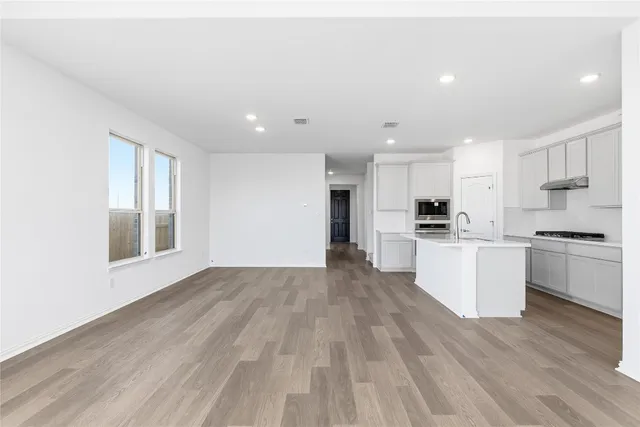 $414,990 | 13804 Tucker Hedge Pass, Elgin, TX 78621