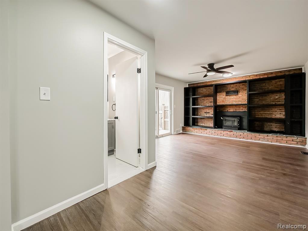 11780 Haggerty Road Belleville, MI 48111 - Photo 7 of 41
