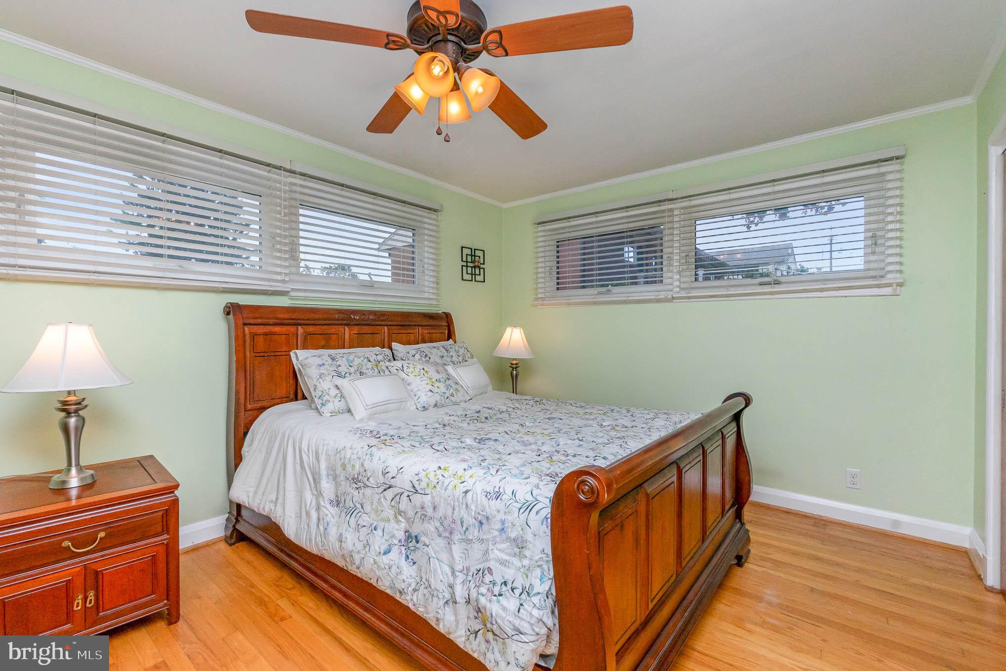 1332 Heather Hill Road Baltimore, MD 21239 - Photo 16 of 37