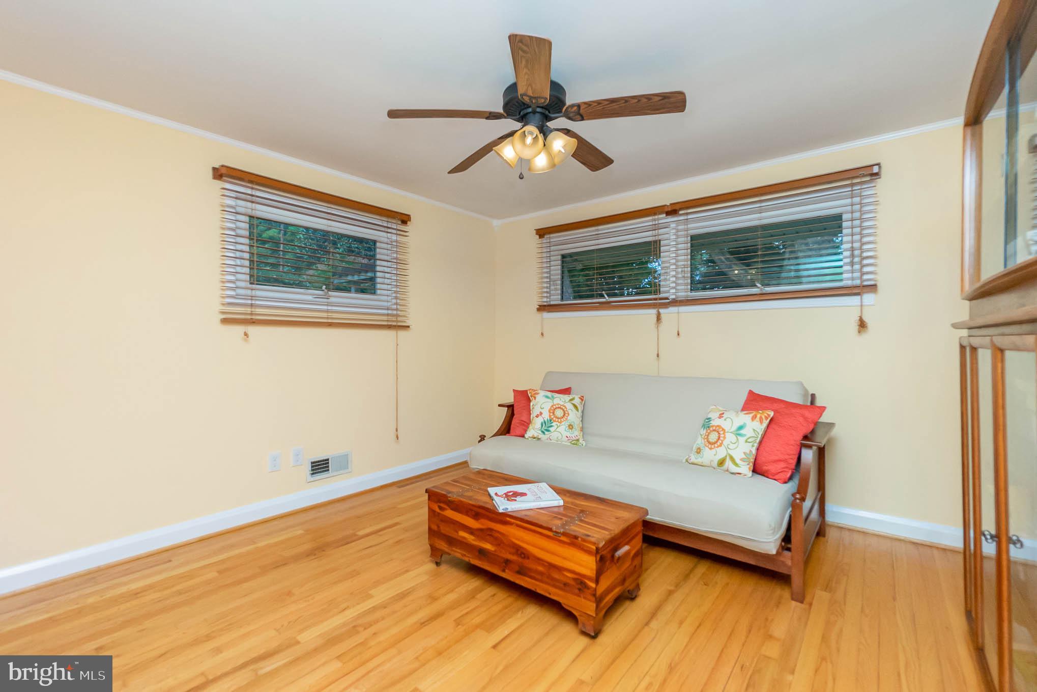 1332 Heather Hill Road Baltimore, MD 21239 - Photo 22 of 37