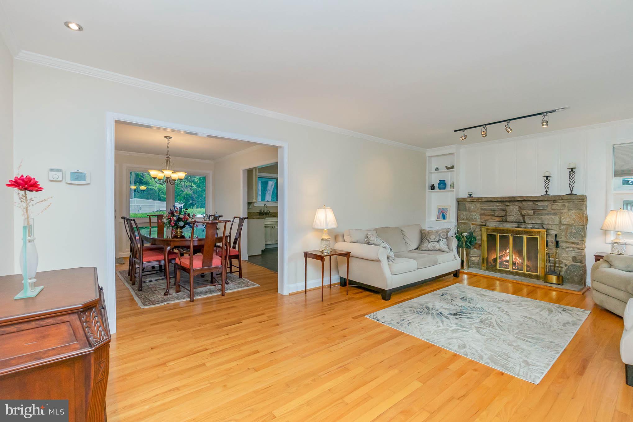 1332 Heather Hill Road Baltimore, MD 21239 - Photo 7 of 37