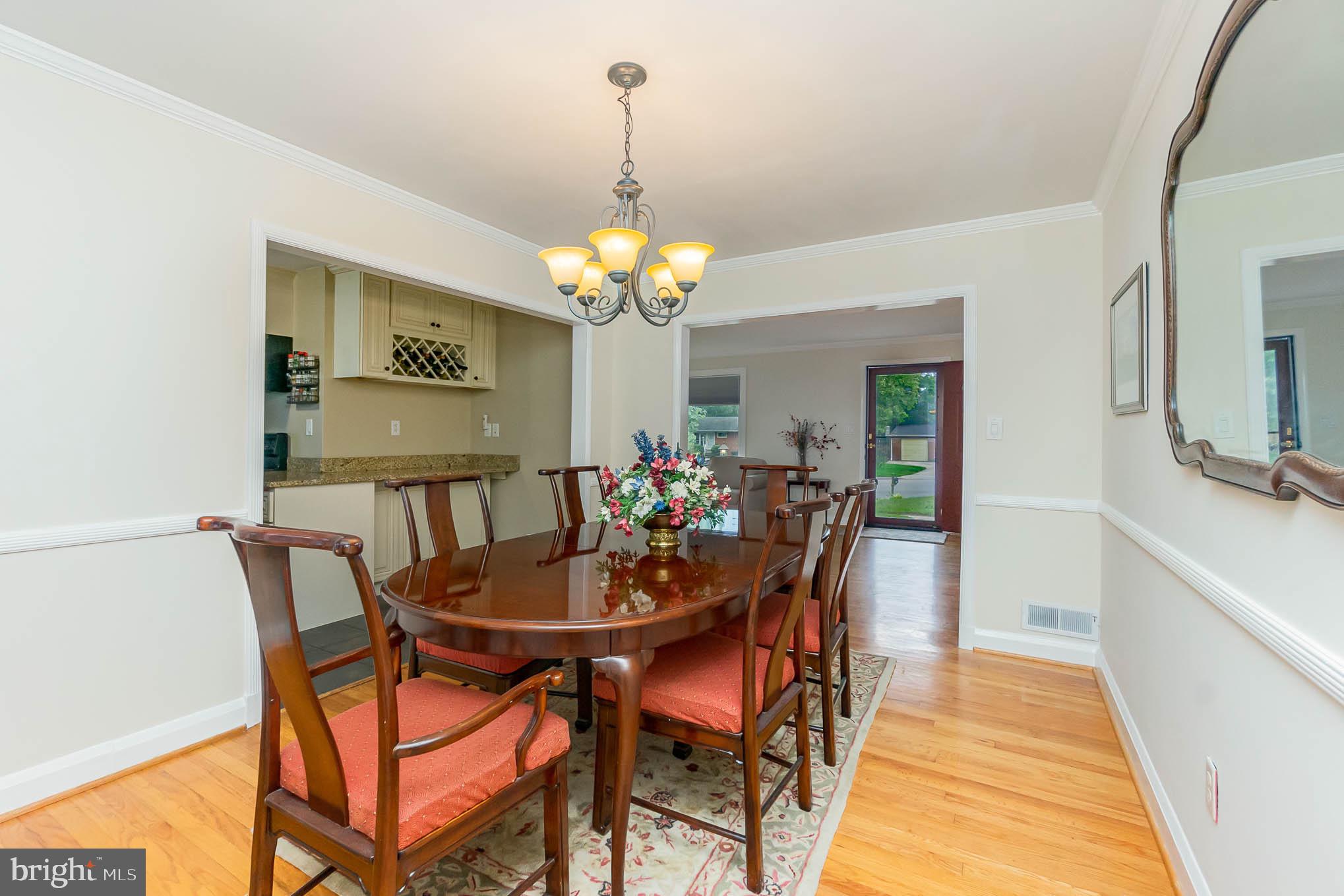 1332 Heather Hill Road Baltimore, MD 21239 - Photo 10 of 37