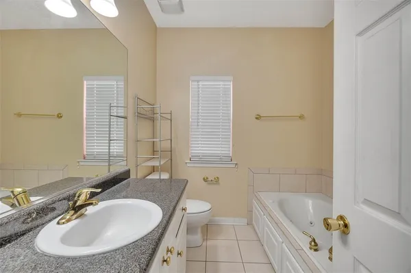 $269,900 | 126 Drayton Circle, Brunswick, GA 31525