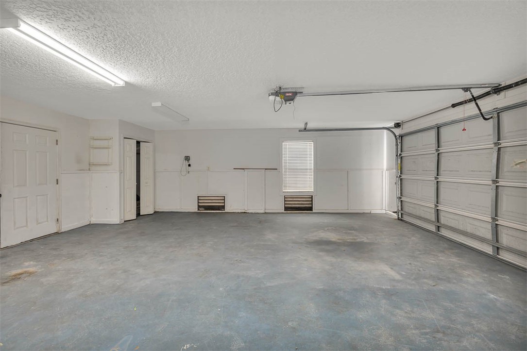 126 Drayton Circle Brunswick, GA 31525 - Photo 19 of 28