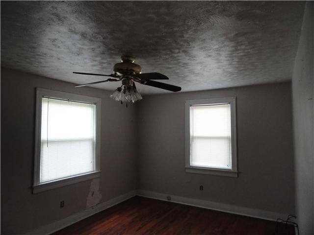 603 Neelys Bend Road Madison, TN 37115 - Photo 8 of 10 an empty room with a window