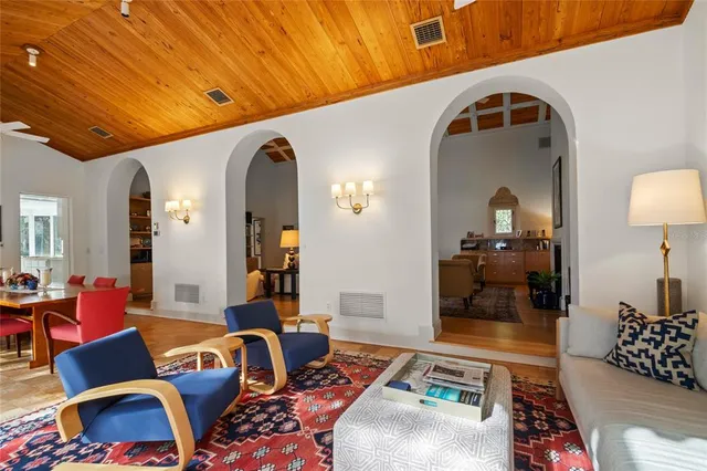 $1,225,000 | 2300 North Scenic Highway, Unit 37, Lake Wales, FL 33898