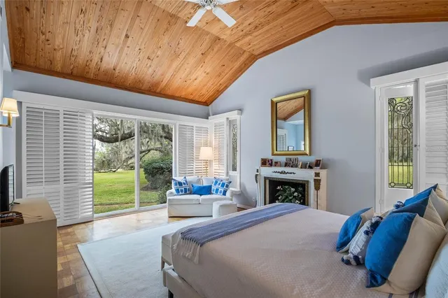 $1,225,000 | 2300 North Scenic Highway, Unit 37, Lake Wales, FL 33898