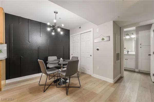 $2,100 | 950 Seven Hills Drive, Unit 2813, Henderson, NV 89052