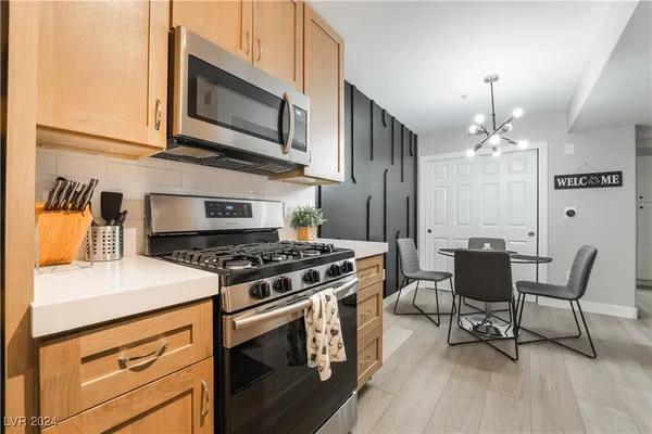 $2,100 | 950 Seven Hills Drive, Unit 2813, Henderson, NV 89052