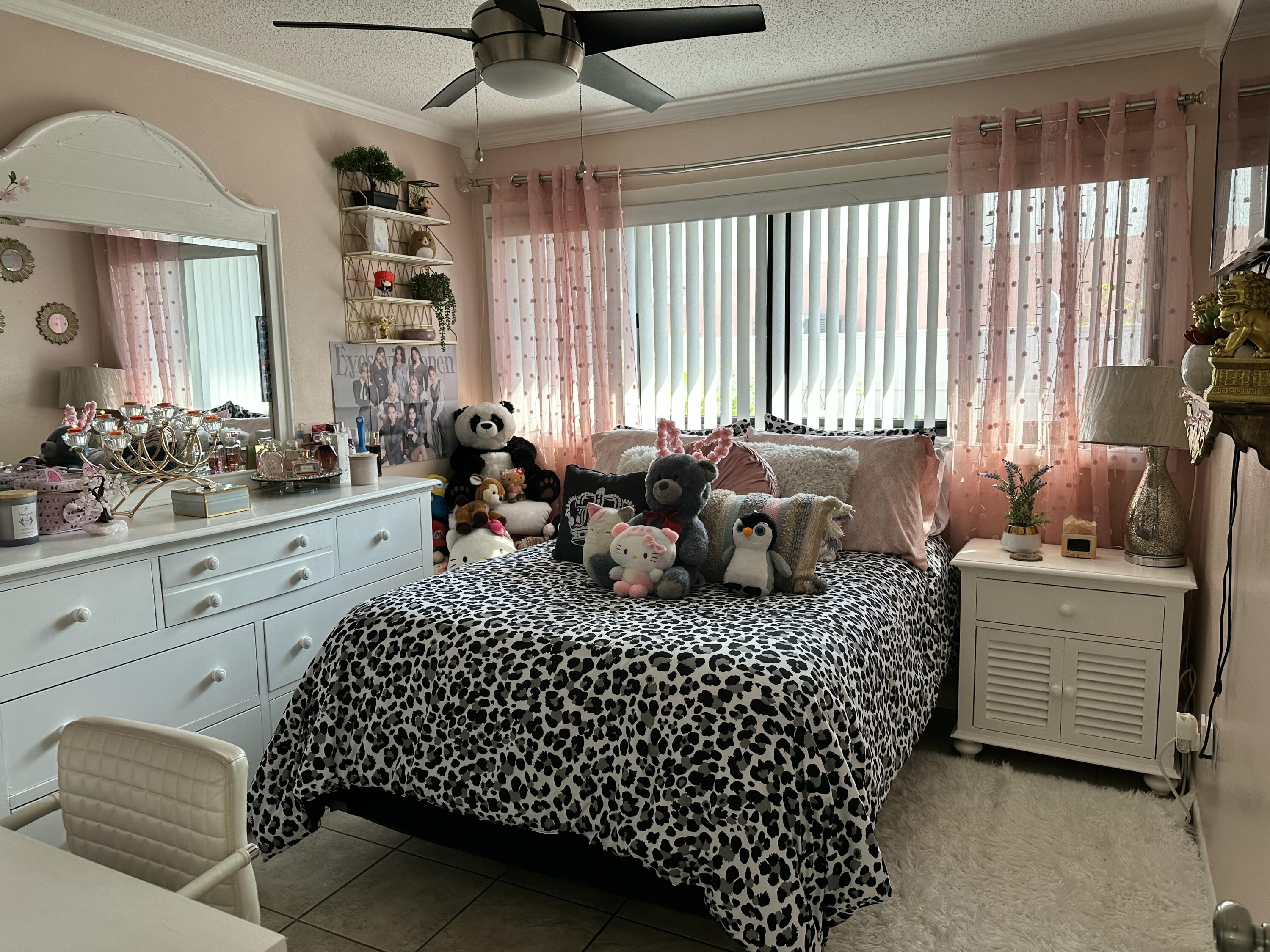 2922 Flagler Avenue Key West, FL 33040 - Photo 16 of 53 a bedroom with bed and window