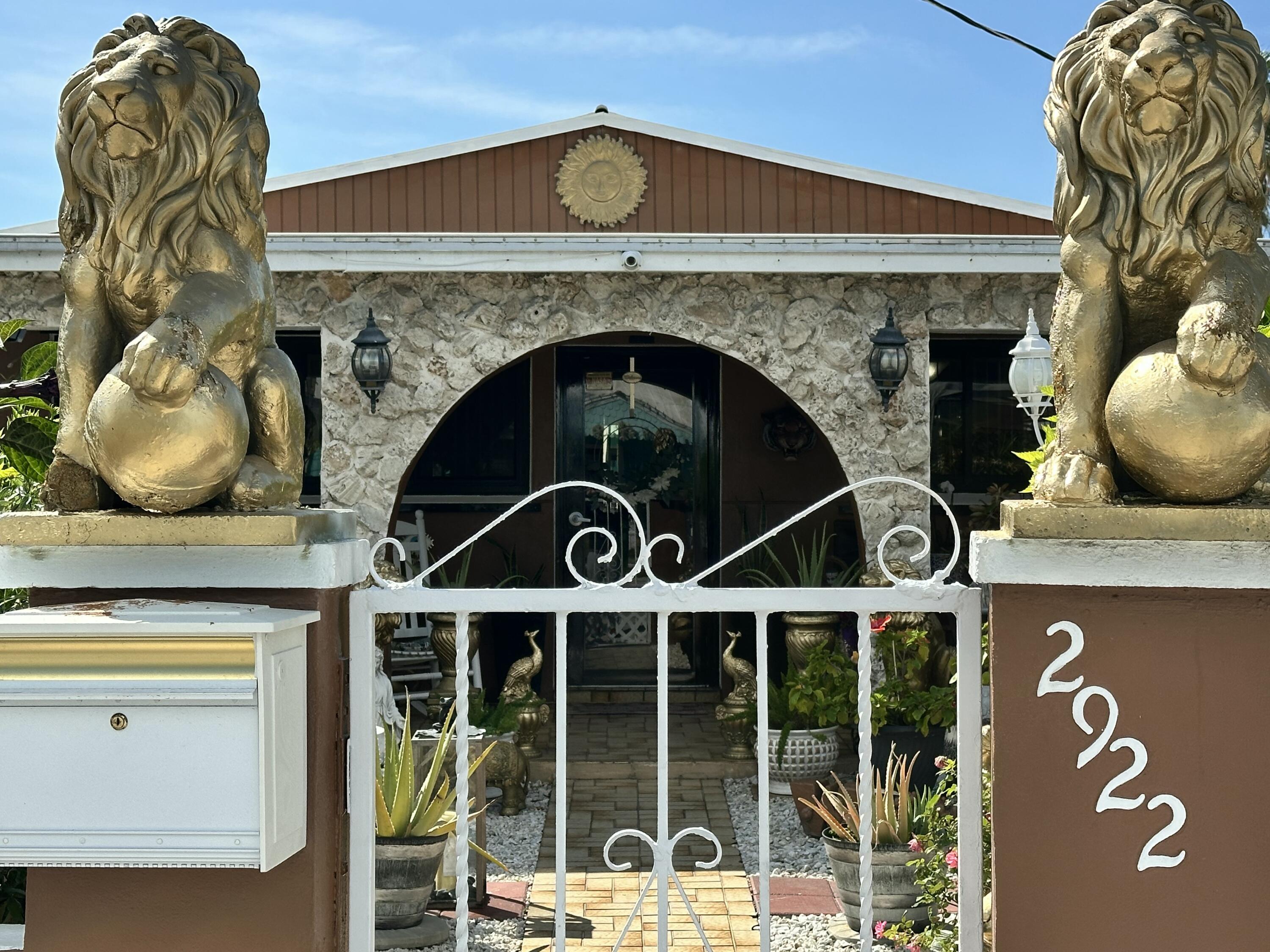 2922 Flagler Avenue Key West, FL 33040 - Photo 49 of 53 a front view of a fireplace with window