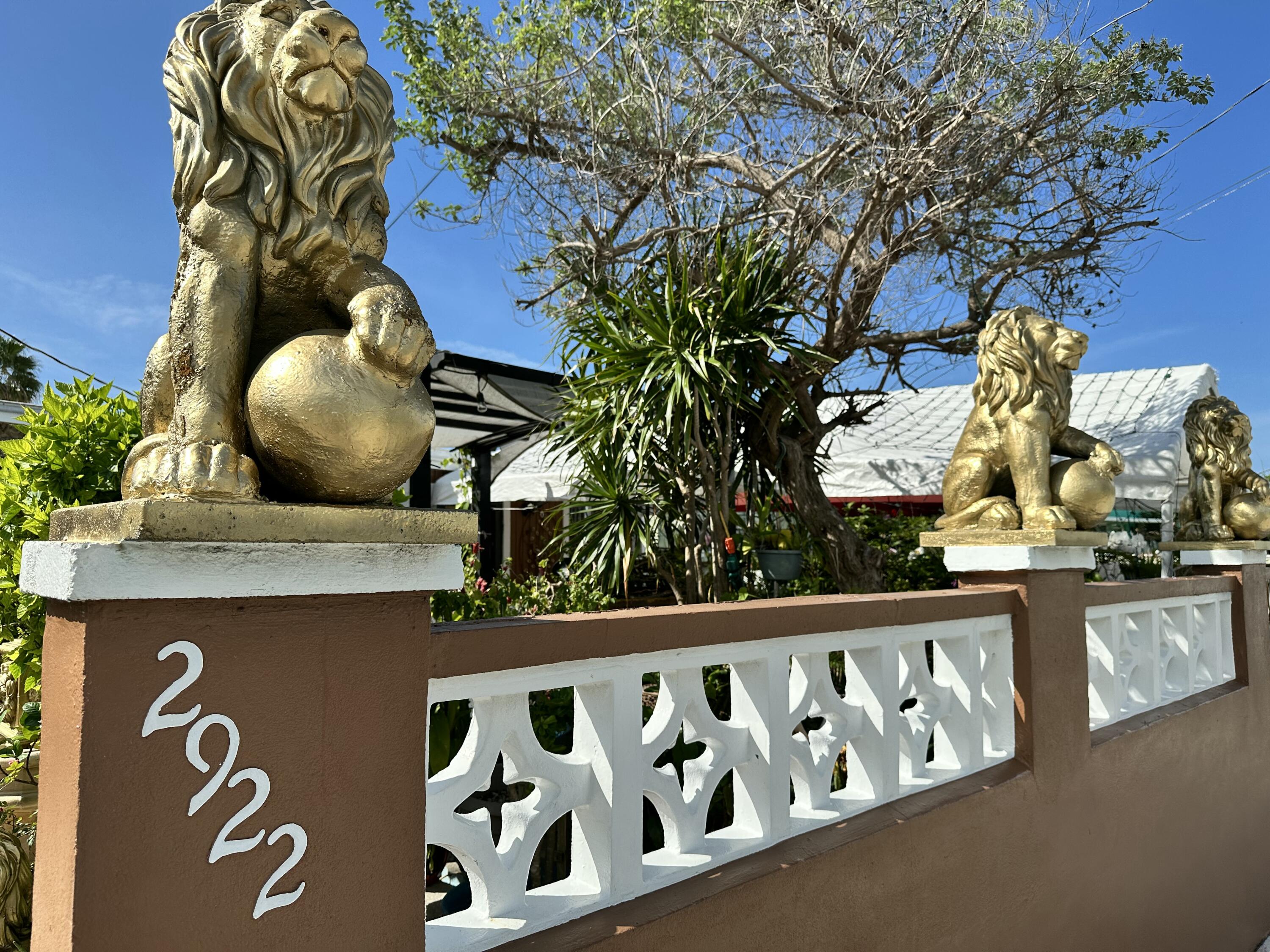 2922 Flagler Avenue Key West, FL 33040 - Photo 10 of 53 a view of entryway front of house