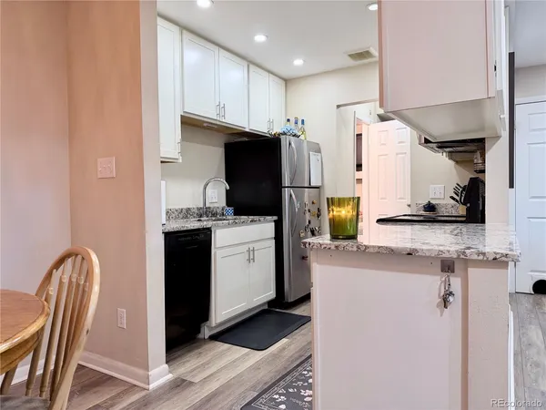 $2,100 | 7995 East Mississippi Avenue, Unit A12, Denver, CO 80247