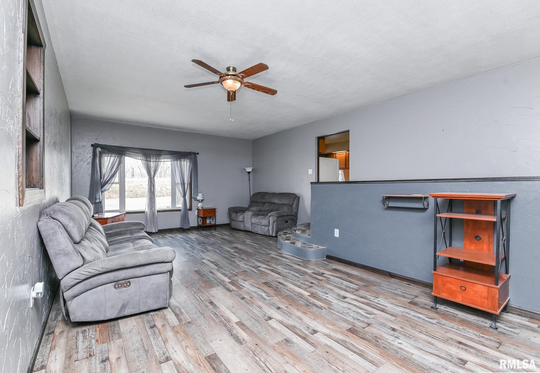 8109 South McCumber Road Mapleton, IL 61547 - Photo 14 of 46