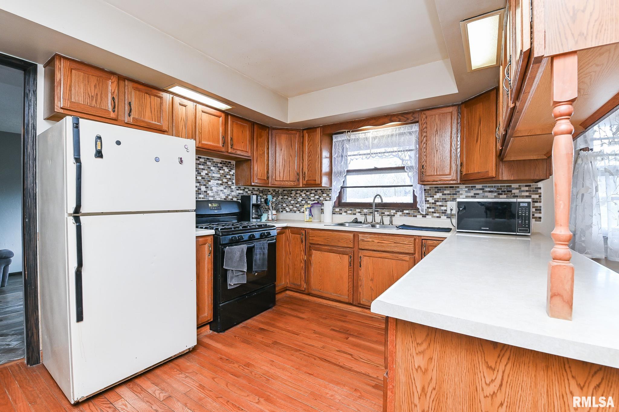 8109 South McCumber Road Mapleton, IL 61547 - Photo 17 of 46