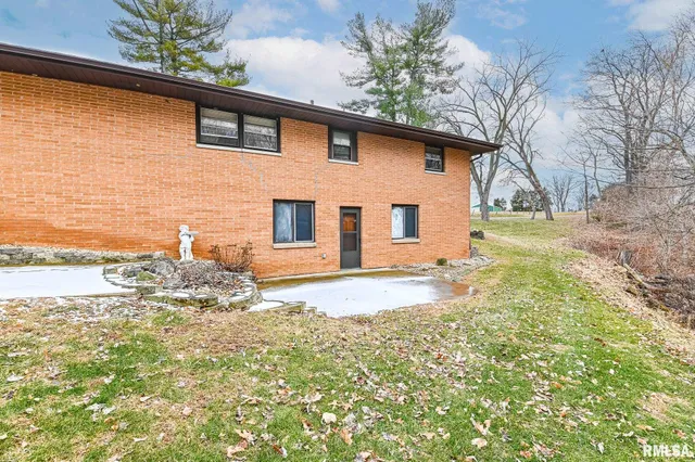 $312,900 | 8109 South McCumber Road, Mapleton, IL 61547