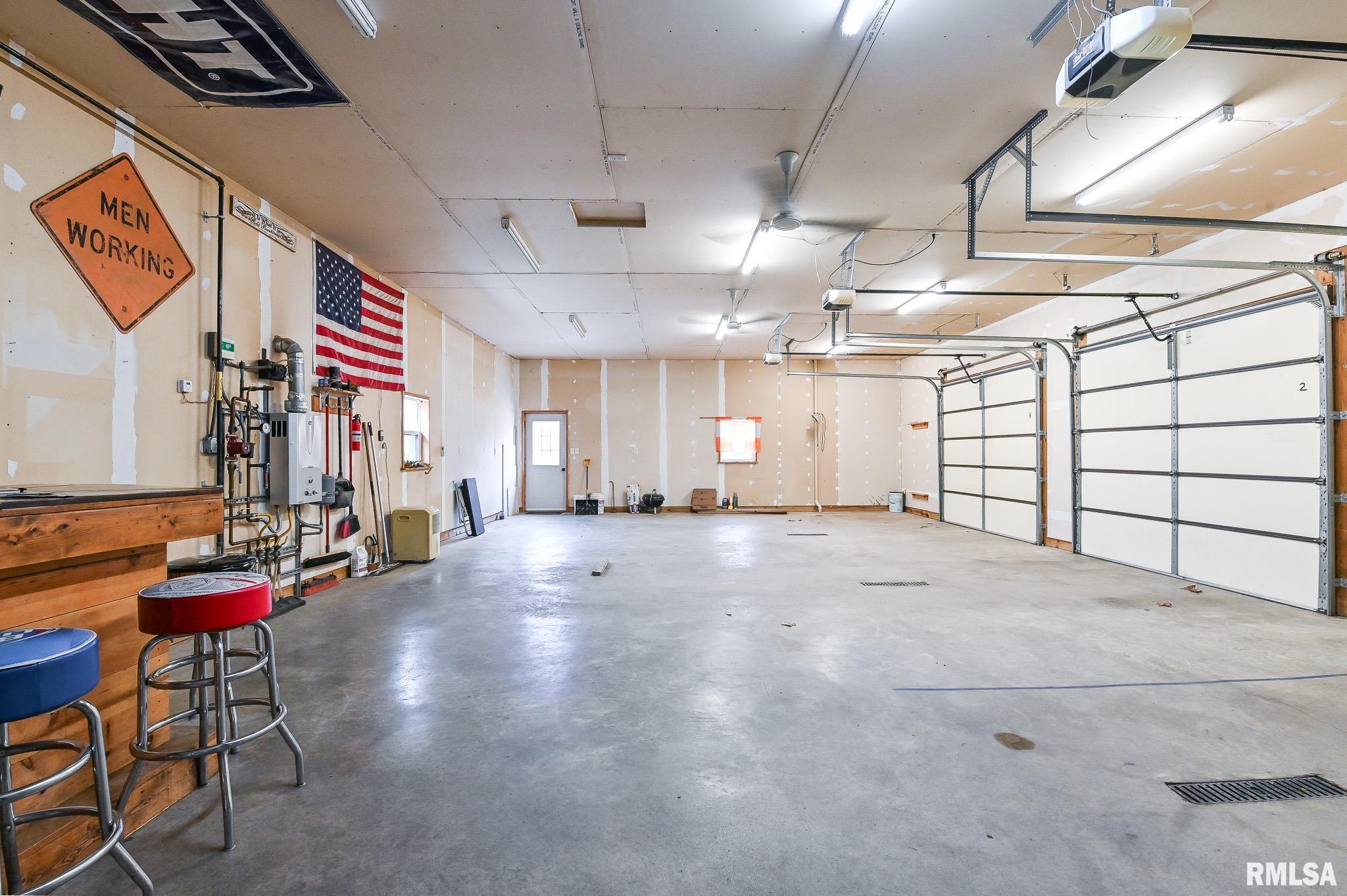 8109 South McCumber Road Mapleton, IL 61547 - Photo 9 of 46