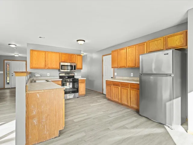 $350,000 | 2424 Winfield Lane, Belvidere, IL 61008