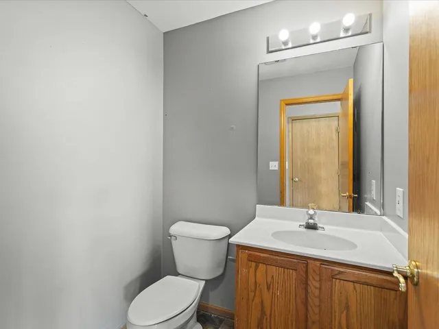 $350,000 | 2424 Winfield Lane, Belvidere, IL 61008