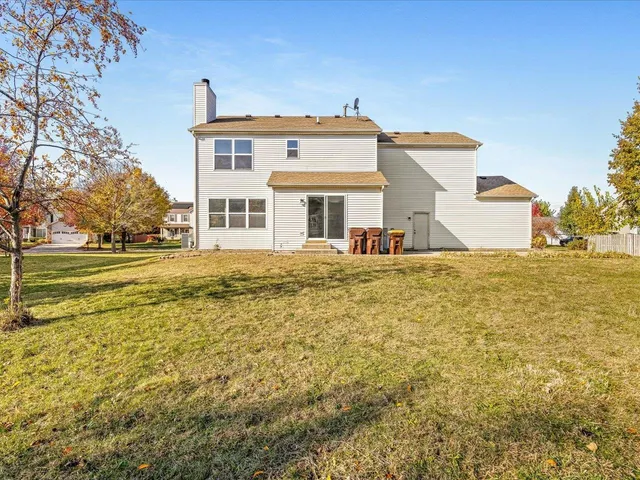 $350,000 | 2424 Winfield Lane, Belvidere, IL 61008