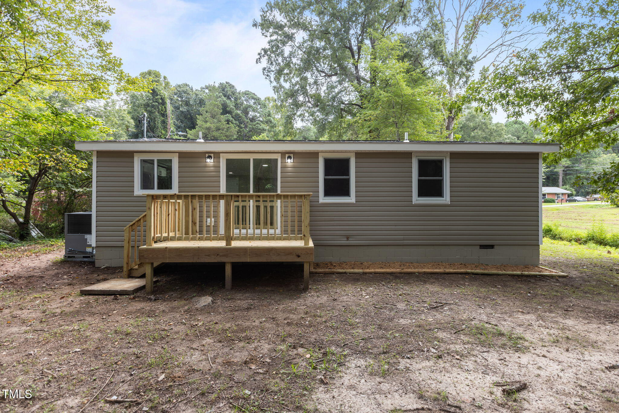 1225 Horseshoe Road Durham, NC 27703 - Photo 33 of 45 32-web-or-mls-2N6A4654
