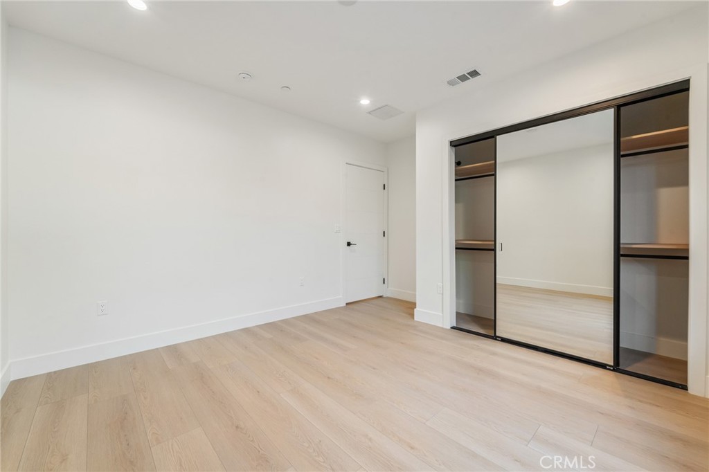 7510 Sepulveda Boulevard, Unit 204 Van Nuys, CA 91405 - Photo 13 of 24 a view of an empty room