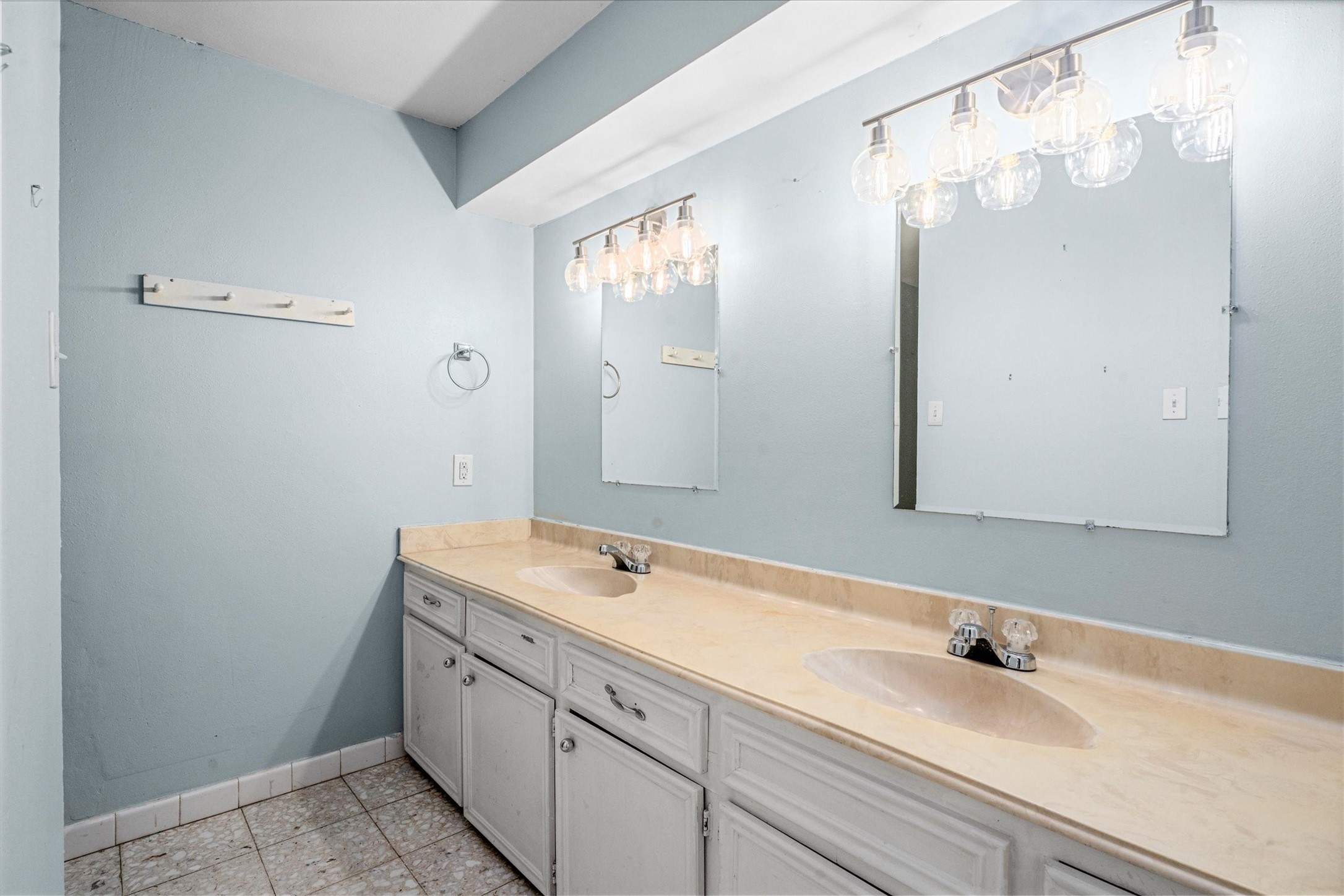 8118 Oak Moss Drive Spring, TX 77379 - Photo 23 of 36