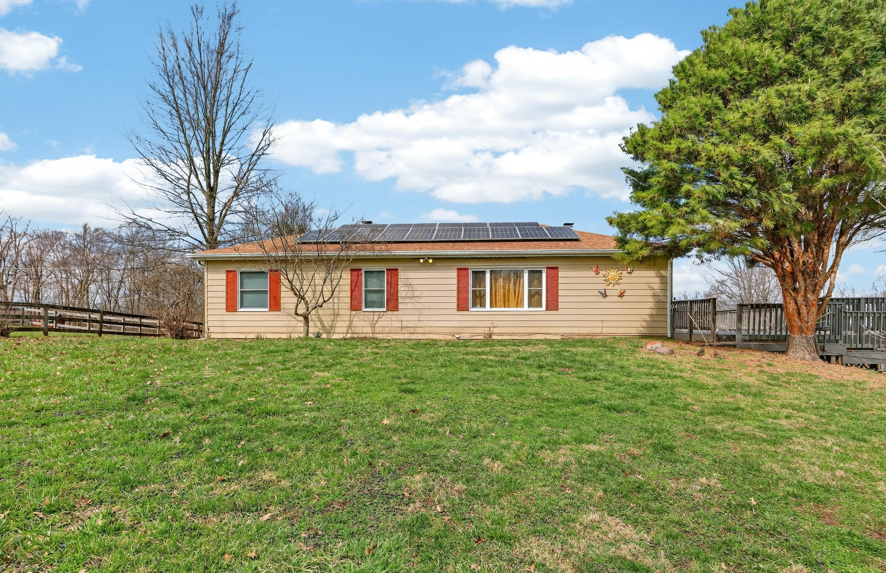 3042 Sugar Camp Road Covington, KY 41017 - Photo 2 of 50