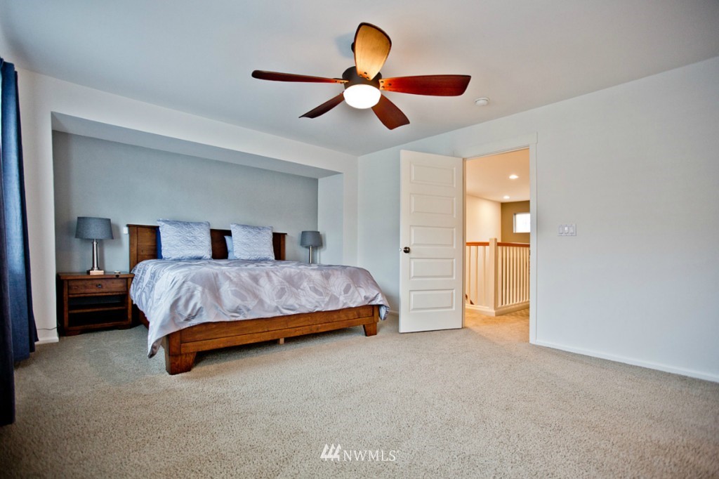 18331 38th Drive Southeast Bothell, WA 98012 - Photo 11 of 24 Gallery Image 11