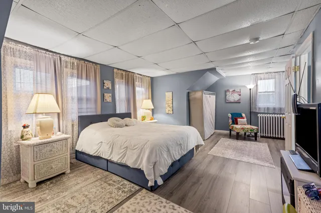 $399,000 | 39 East 2nd Avenue, Runnemede, NJ 08078