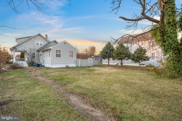 $399,000 | 39 East 2nd Avenue, Runnemede, NJ 08078