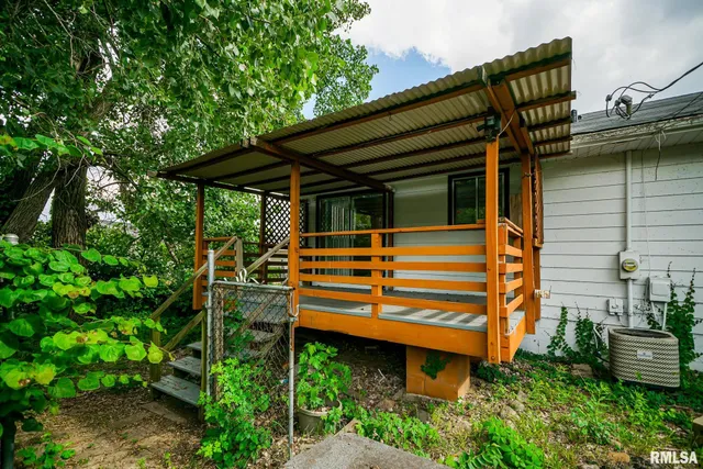 $160,000 | 2705 West Millbrook Court, Peoria, IL 61615