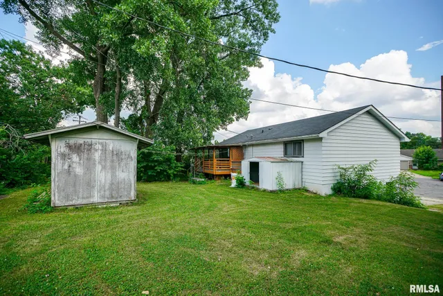 $160,000 | 2705 West Millbrook Court, Peoria, IL 61615