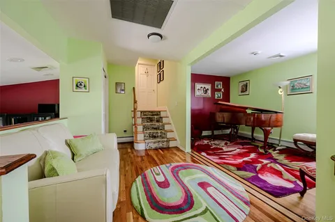 $969,000 | 262 Rose Street, Massapequa Park, NY 11762