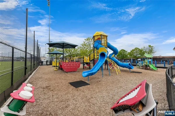 $4,550 | 56 Wesmont Drive, Wood-Ridge, NJ 07075