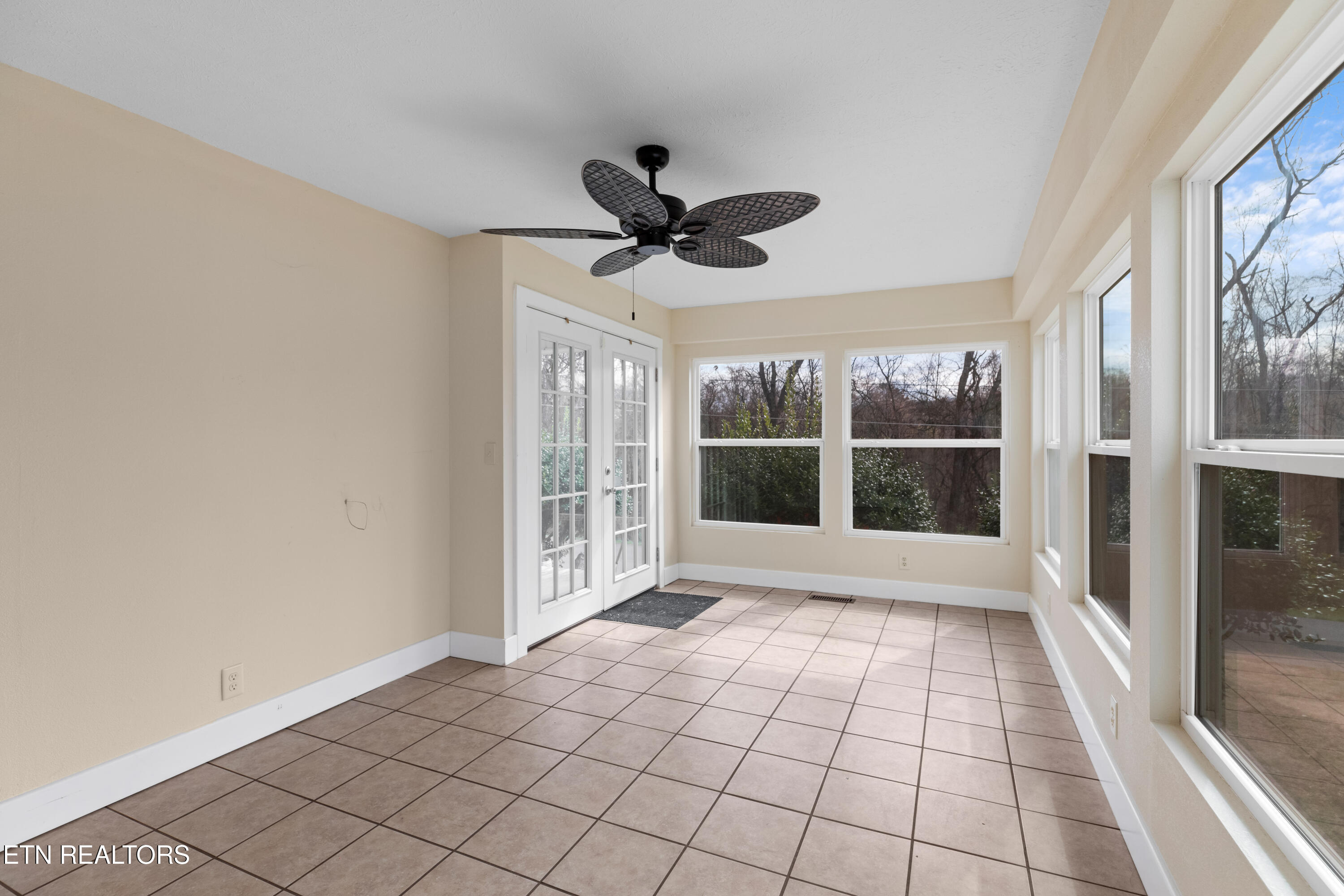 380 Clifton Heights Road Newport, TN 37821 - Photo 12 of 31 051-380CliftonHeightsRoad-Newport-TN-378