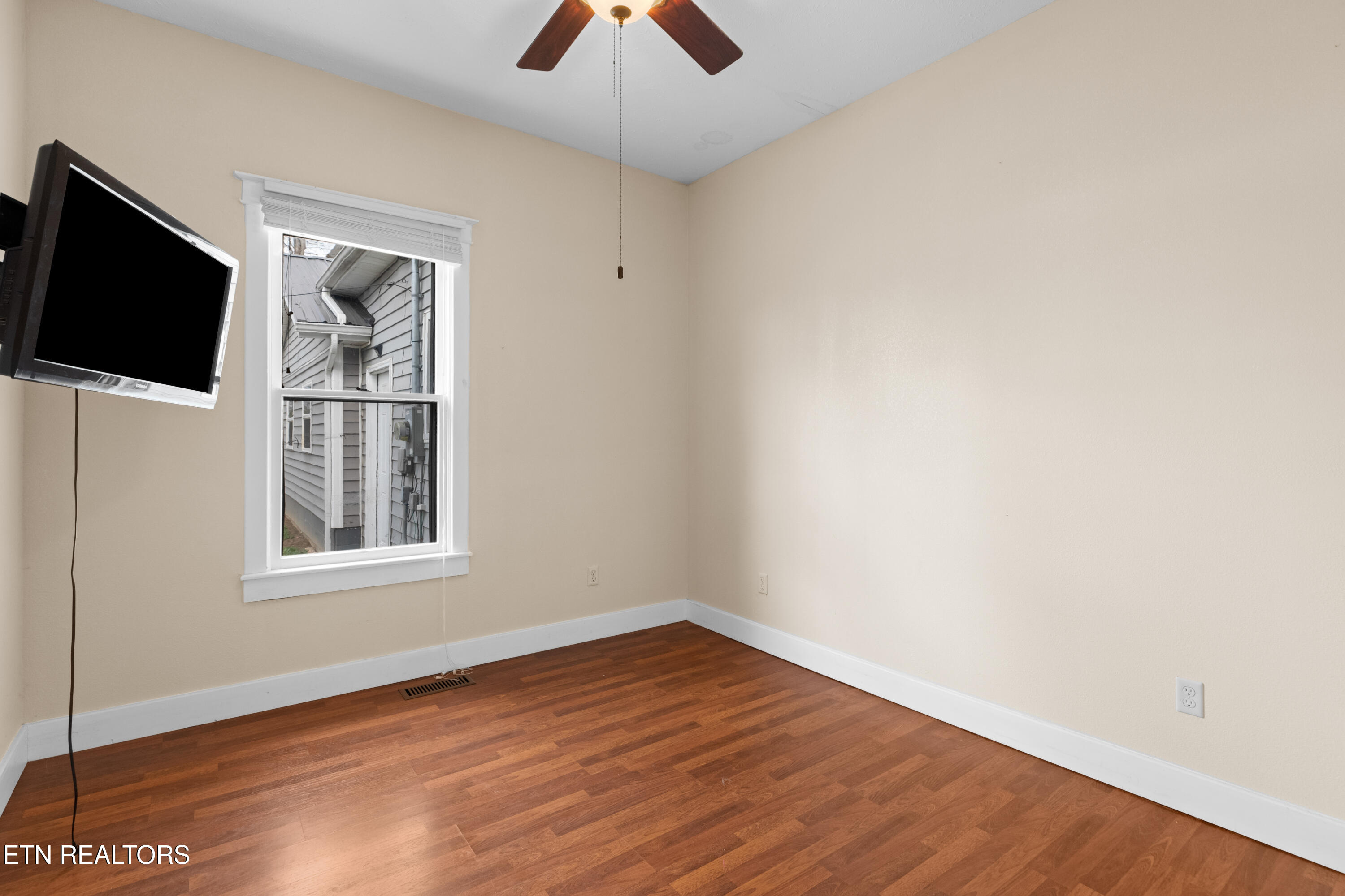 380 Clifton Heights Road Newport, TN 37821 - Photo 21 of 31 068-380CliftonHeightsRoad-Newport-TN-378