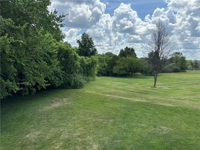 $335,500 | 12124 East 54 Street, Kansas City, MO 64133