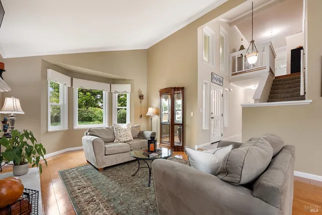 $1,175,000 | 8091 Hill Drive, Sebastopol, CA 95472