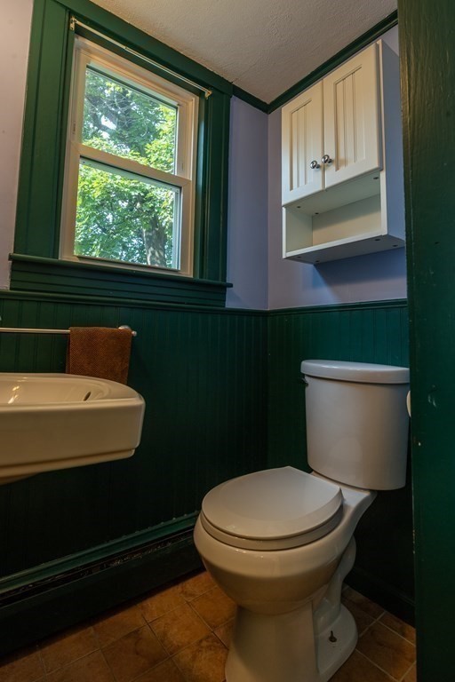 35 Gates Road Sterling, MA 01564 - Photo 15 of 36 Gallery Image 15