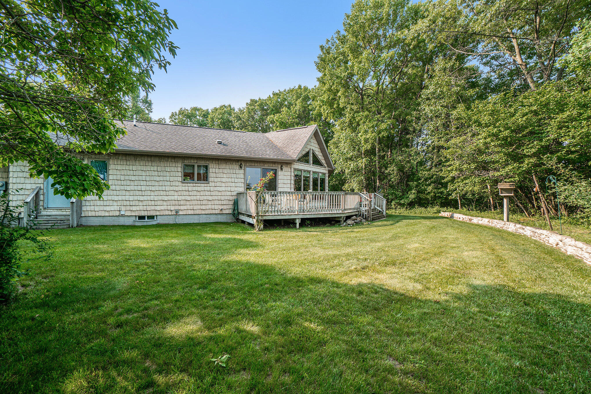 2715 Siuda Road Manistee, MI 49660 - Photo 3 of 21 005_dsc08298