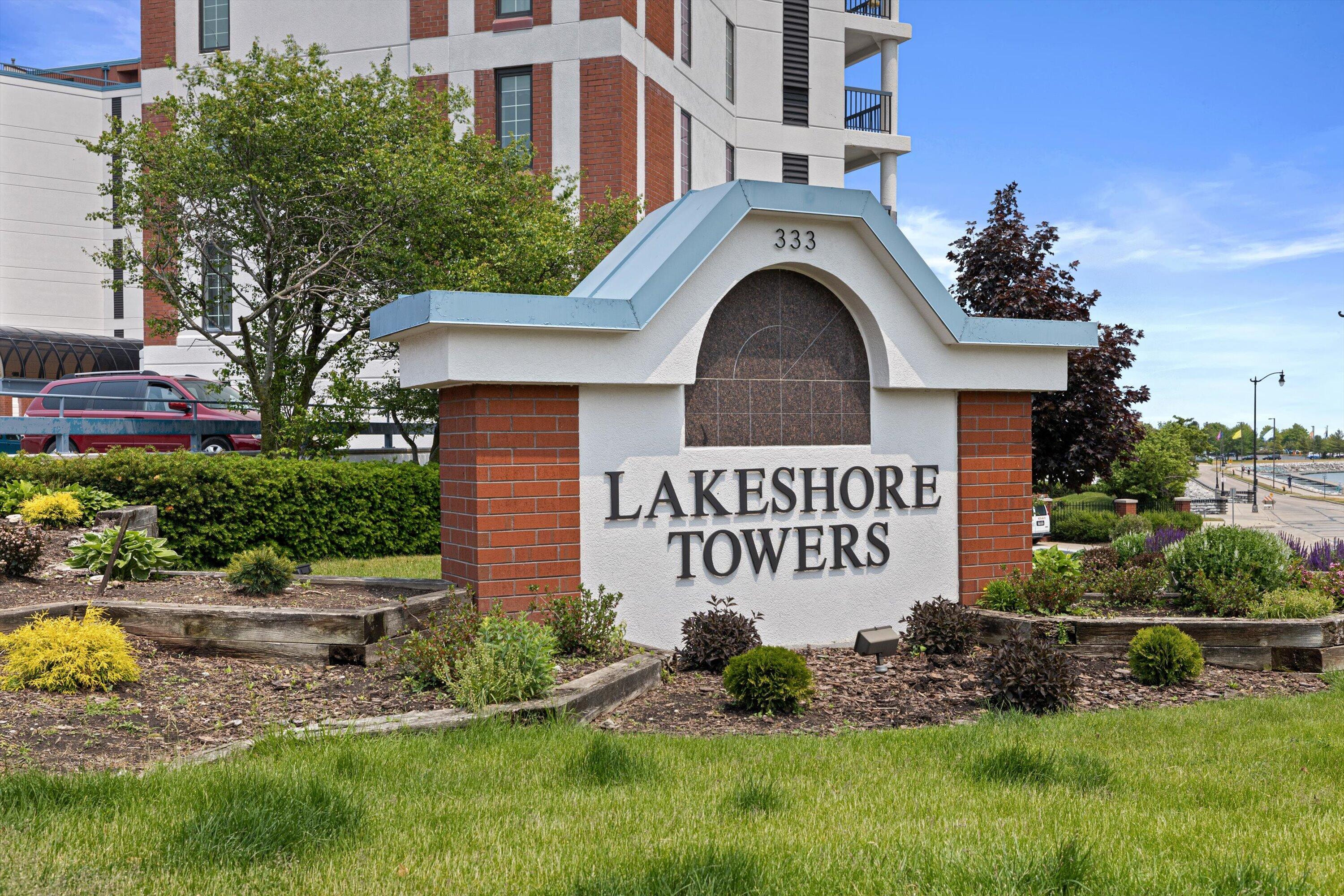 333 Lake Avenue, Unit 807 Racine, WI 53403 - Photo 47 of 57 07-IMG_5900