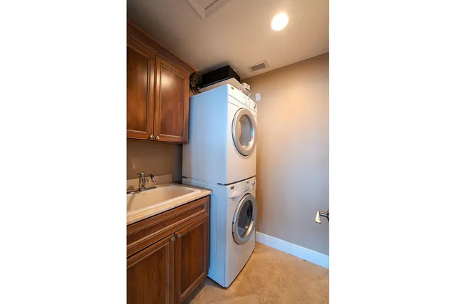 $3,875,000 | 414 Caribbean Drive East, Summerland Key, FL 33042