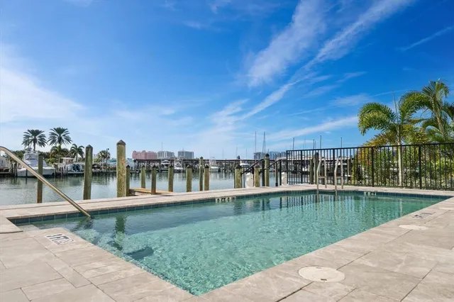 $1,195,000 | 211 Dolphin Point, Unit 403, Clearwater Beach, FL 33767