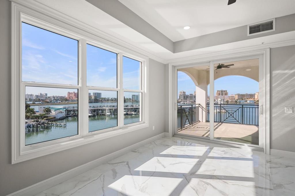 211 Dolphin Point, Unit 403 Clearwater Beach, FL 33767 - Photo 7 of 37