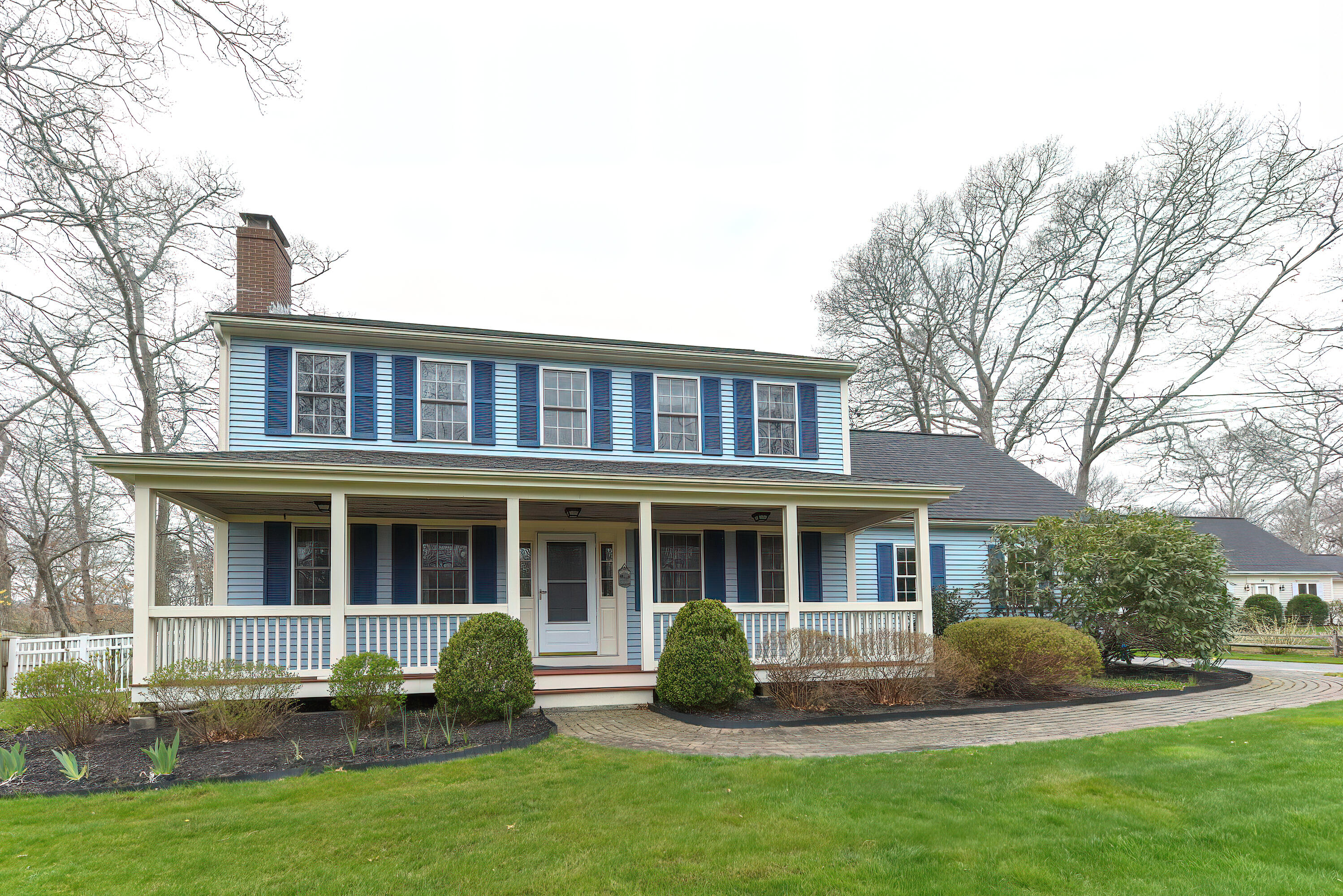 38 Crowell Road Sagamore Beach, MA 02562 - Photo 1 of 37 10