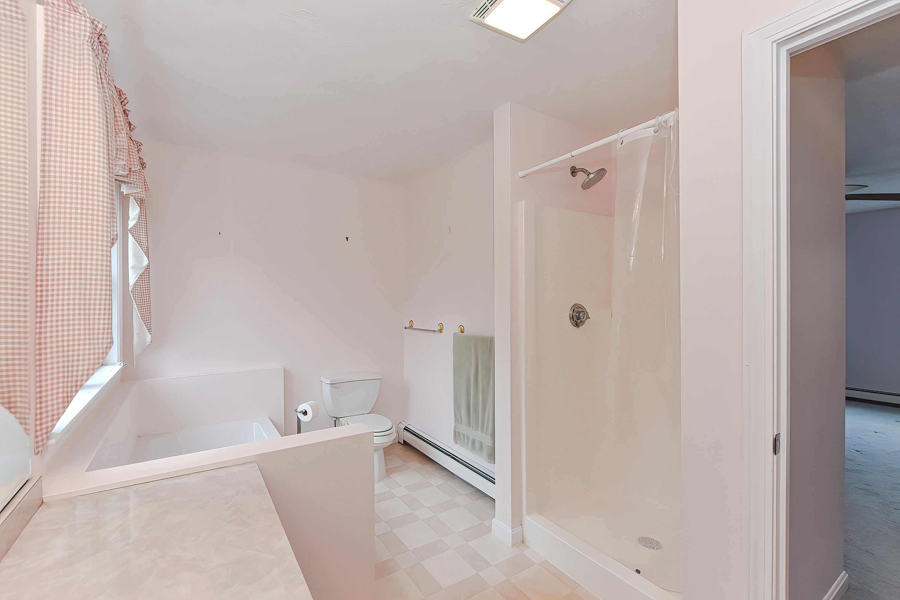38 Crowell Road Sagamore Beach, MA 02562 - Photo 29 of 37 104